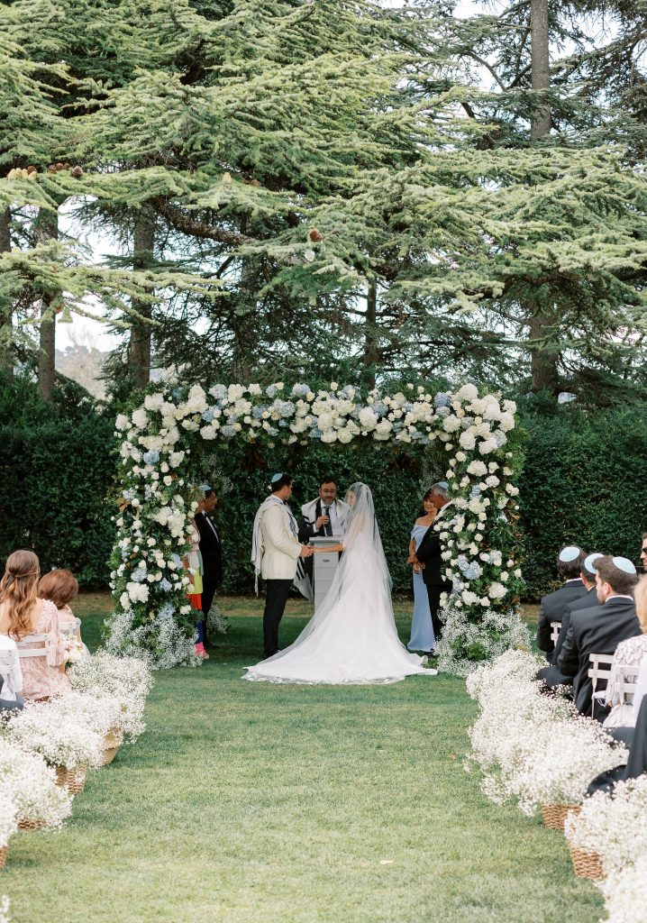 lartquipousse-chateaudesannes